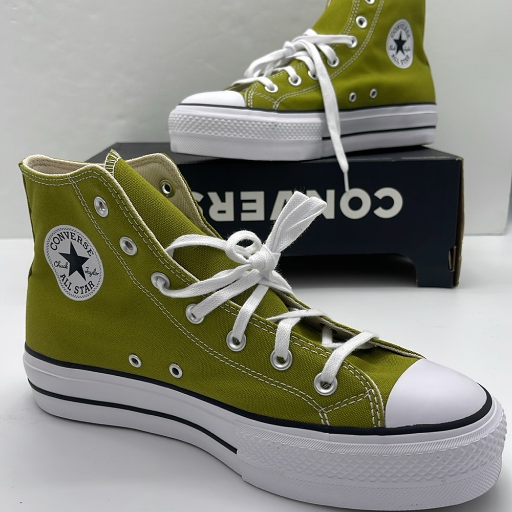 Converse WMNS High Top Platform Sneakers A08286F
CTAS LIFT HI MAGIC FOREST/WHITE - Picture 14 of 16